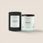 Pause Cashmere duftlys i glass med trelokk og sort eske i gaveesken Pause fra gavetil.no